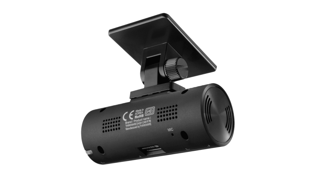 Thinkware Dash Cam F70  Front and Rear Traffic Recording