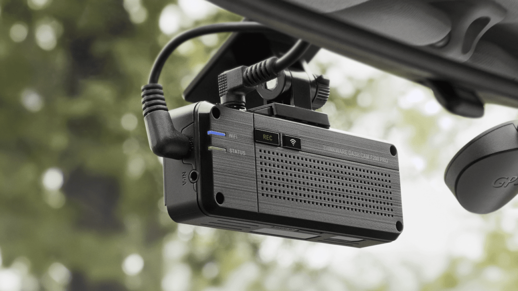 Thinkware Dash Cam F200 Pro Mounted in Car